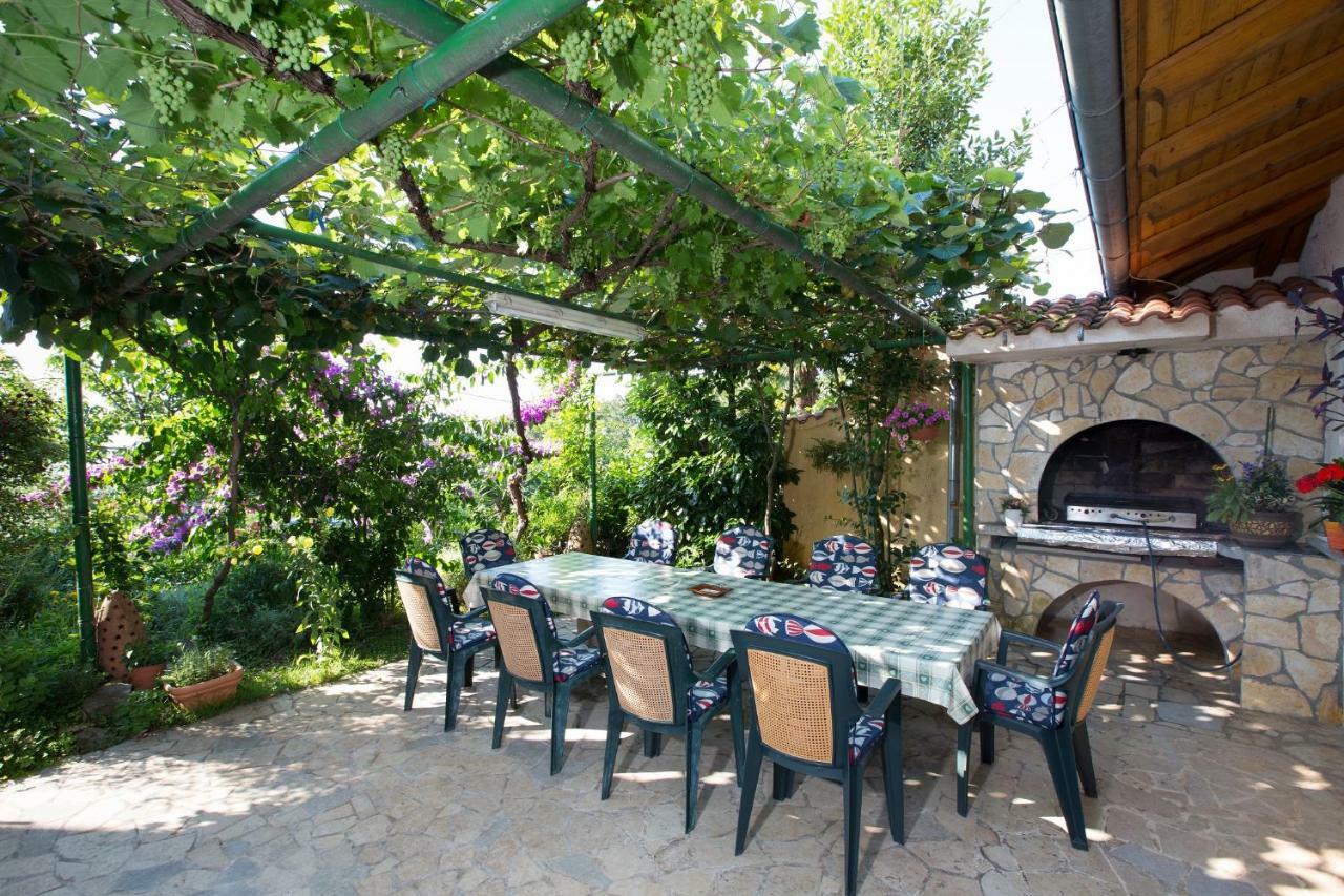 Holiday House Marica Laurana Esterno foto