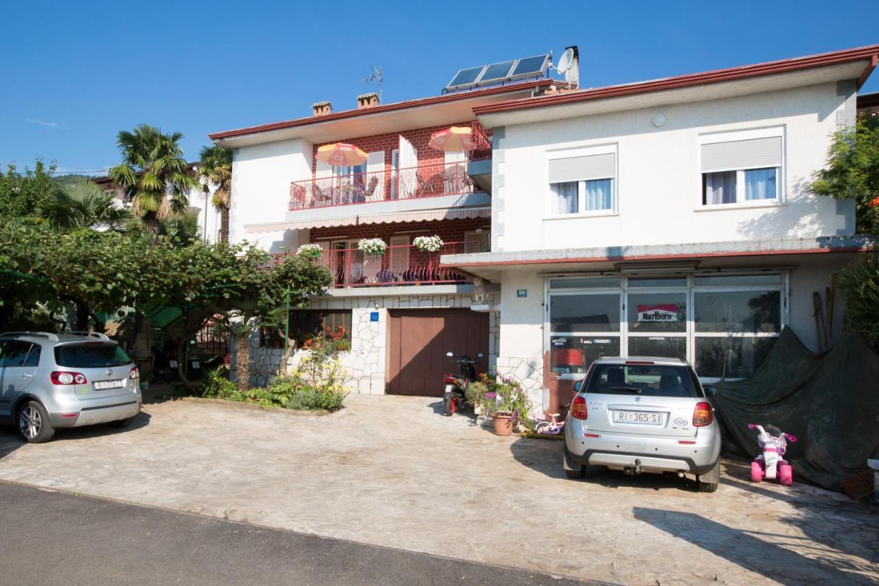 Holiday House Marica Laurana Esterno foto