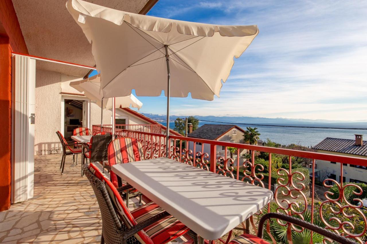 Holiday House Marica Laurana Esterno foto