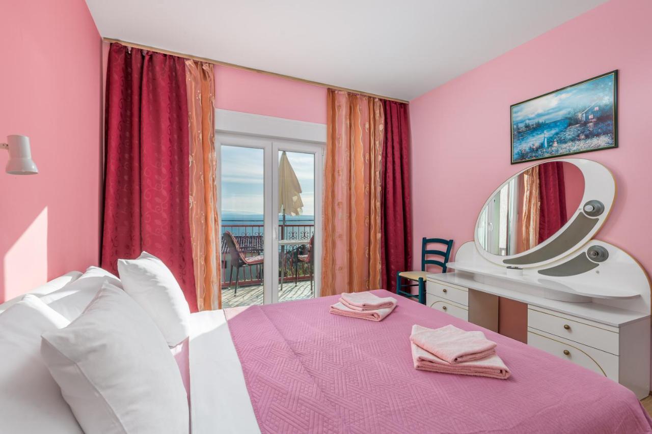 Holiday House Marica Laurana Esterno foto